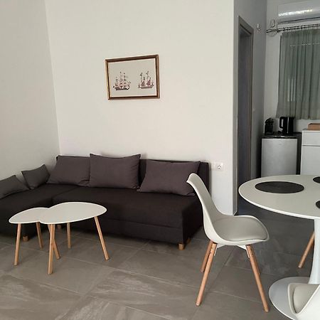 Bay-Dream 4 Apartment Adamantas  Bagian luar foto
